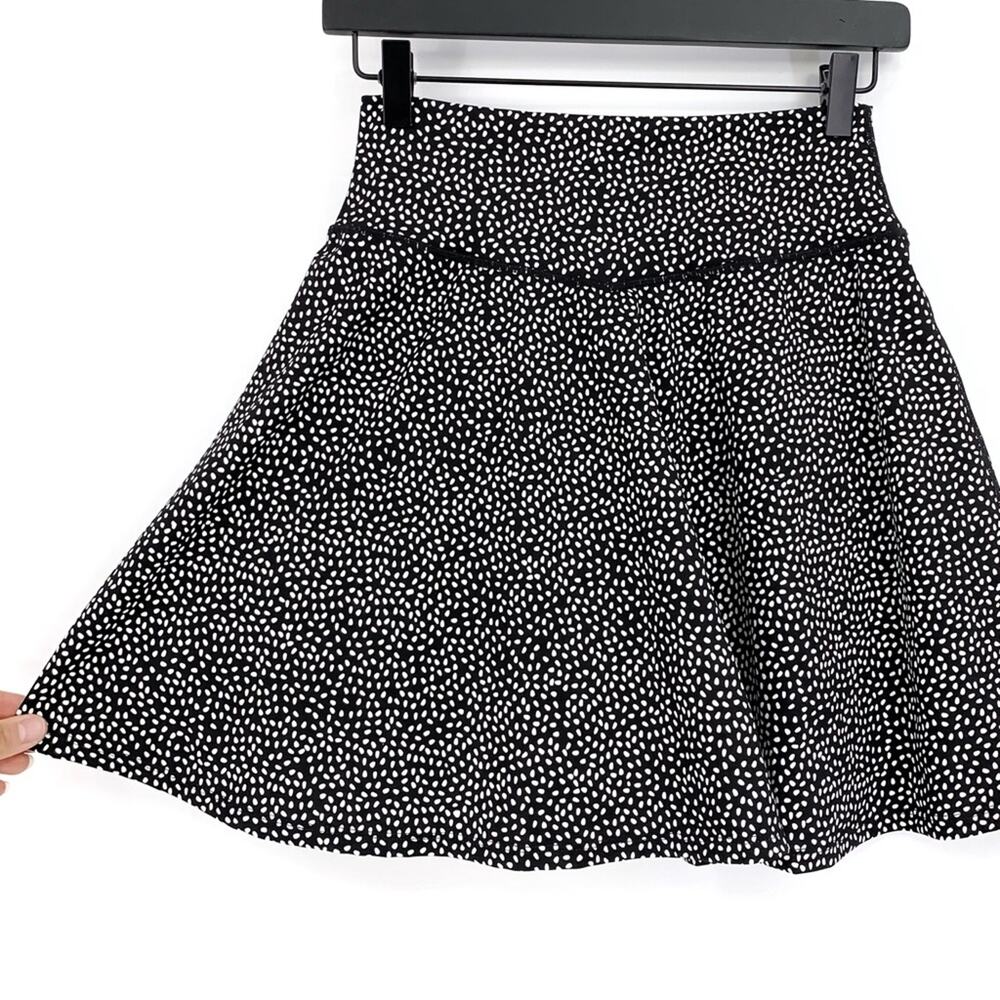 NWT BUFFBUNNY Succulent Skort Black White Polka Dot M - Picture 2 of 6